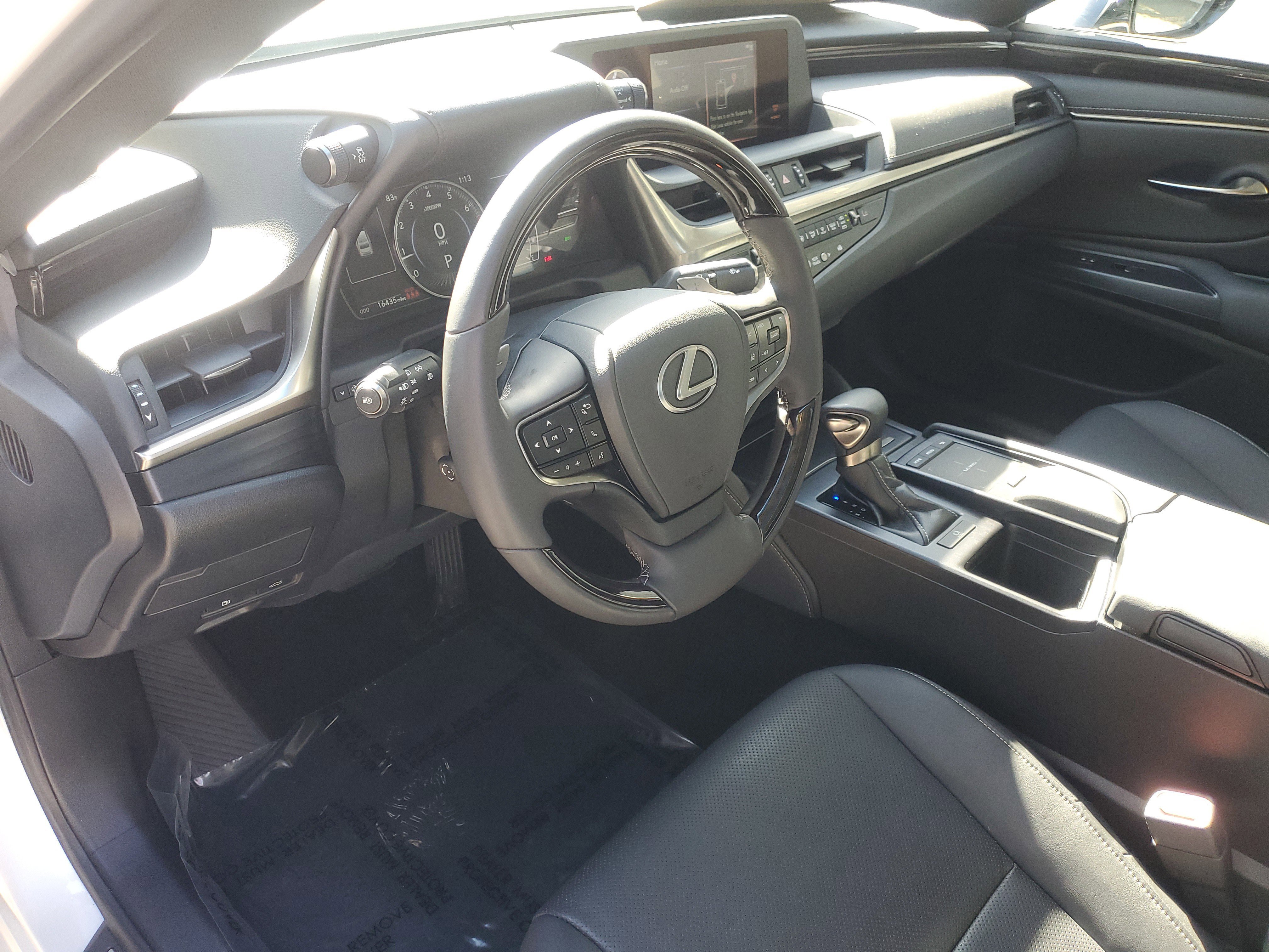 Used 2021 Lexus ES 350 w/ Premium Package image 16