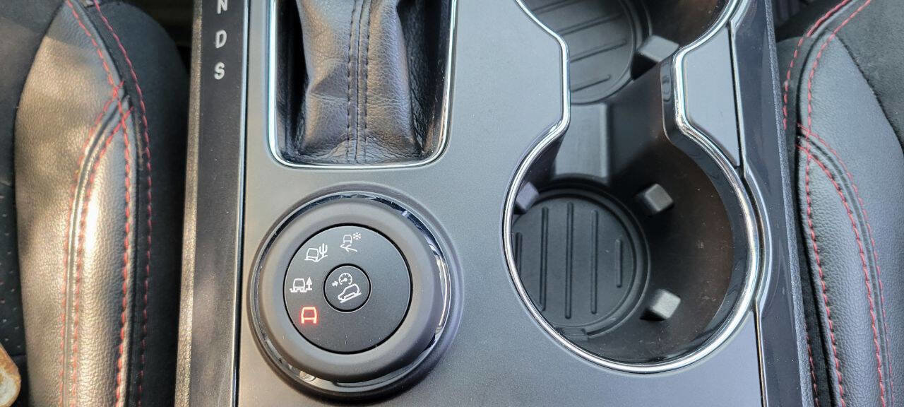 Used 2018 Ford Explorer XLT w/ Equipment Group 202A image 33