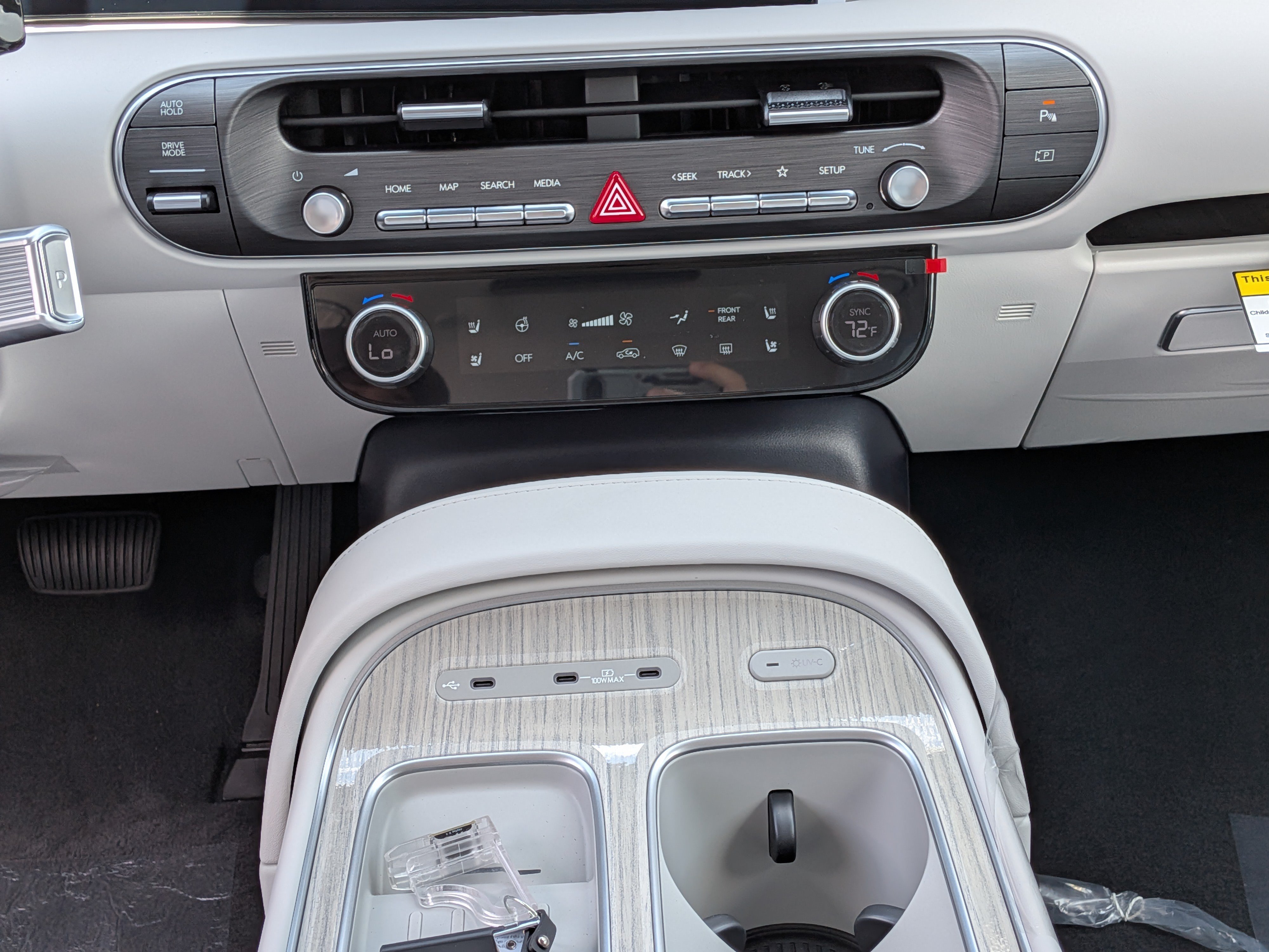 New 2026 Hyundai Palisade Calligraphy FWD image 21