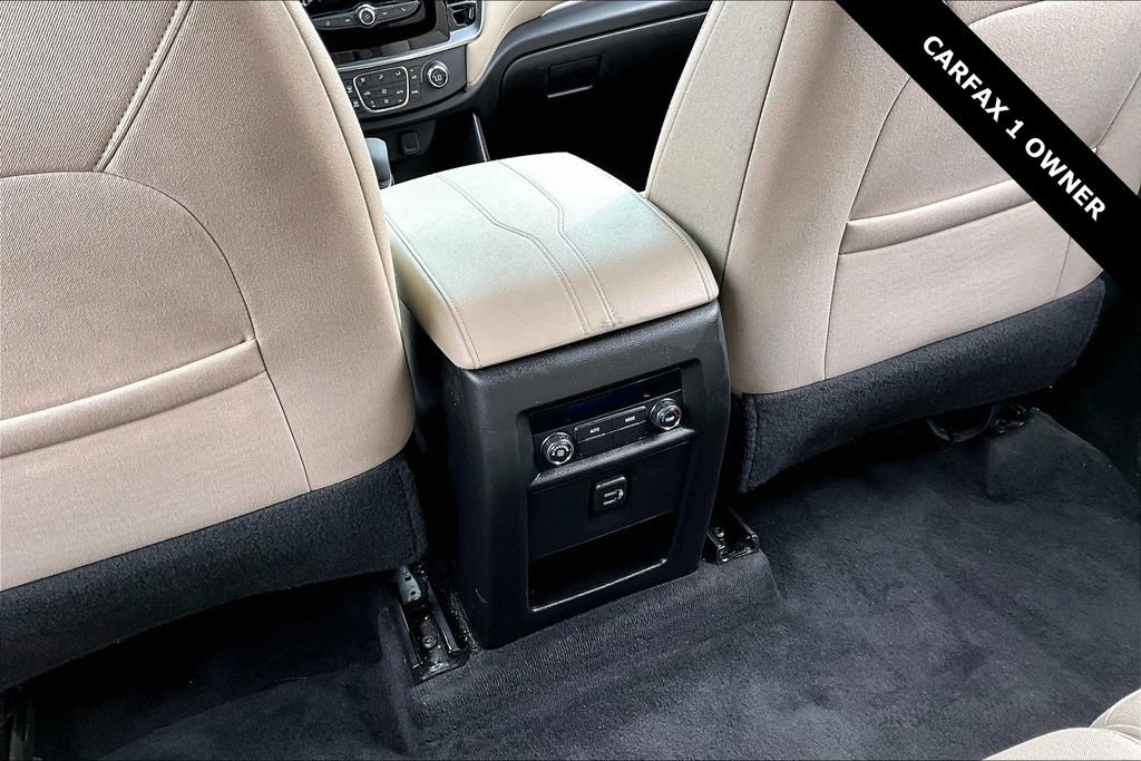 Used 2023 Chevrolet Traverse LS w/ Safety Package FWD image 11
