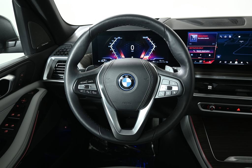 Certified 2024 BMW X5 xDrive50e w/ Premium Package image 18