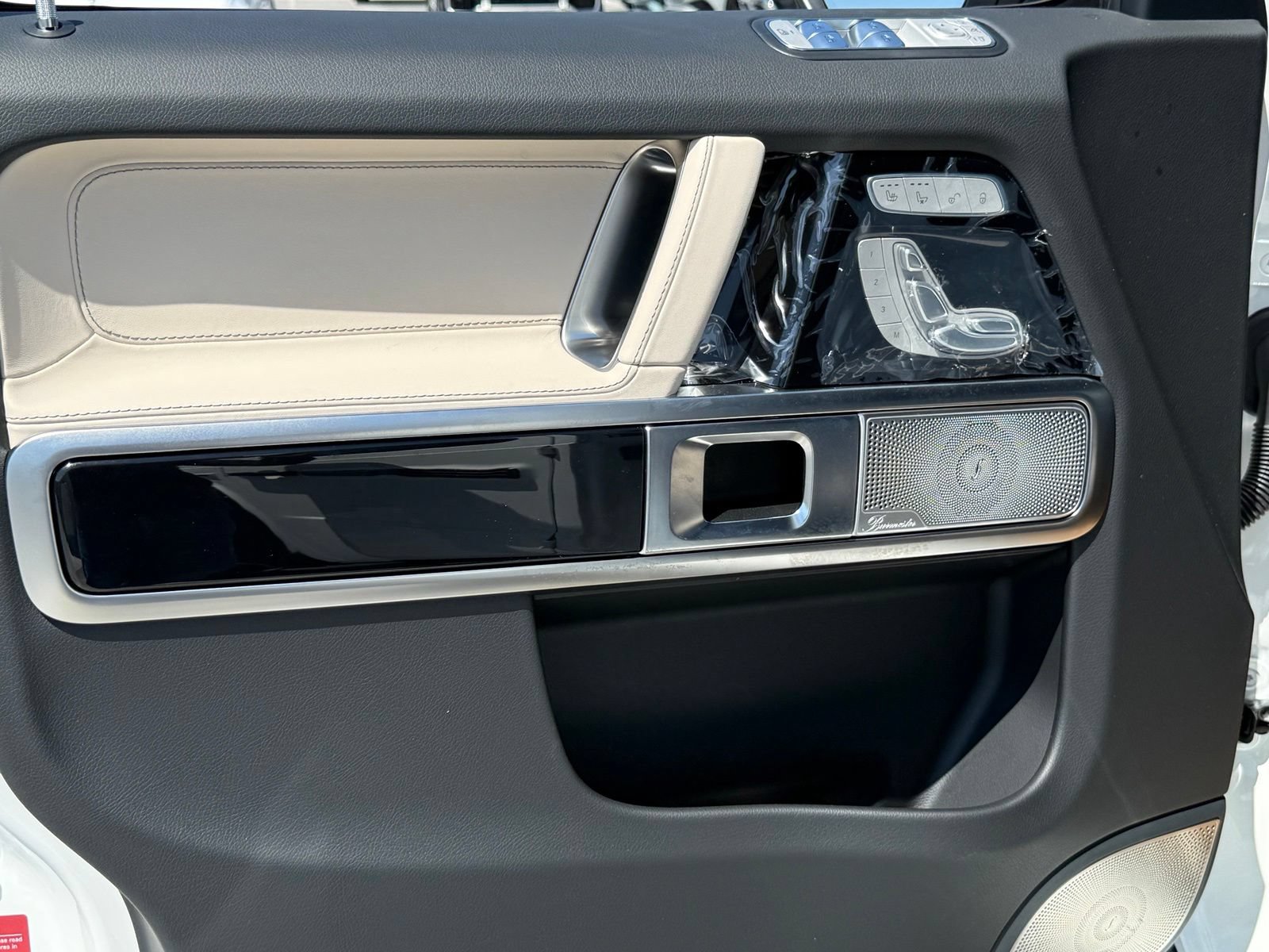 New 2027 Mercedes-Benz G 580 e image 14