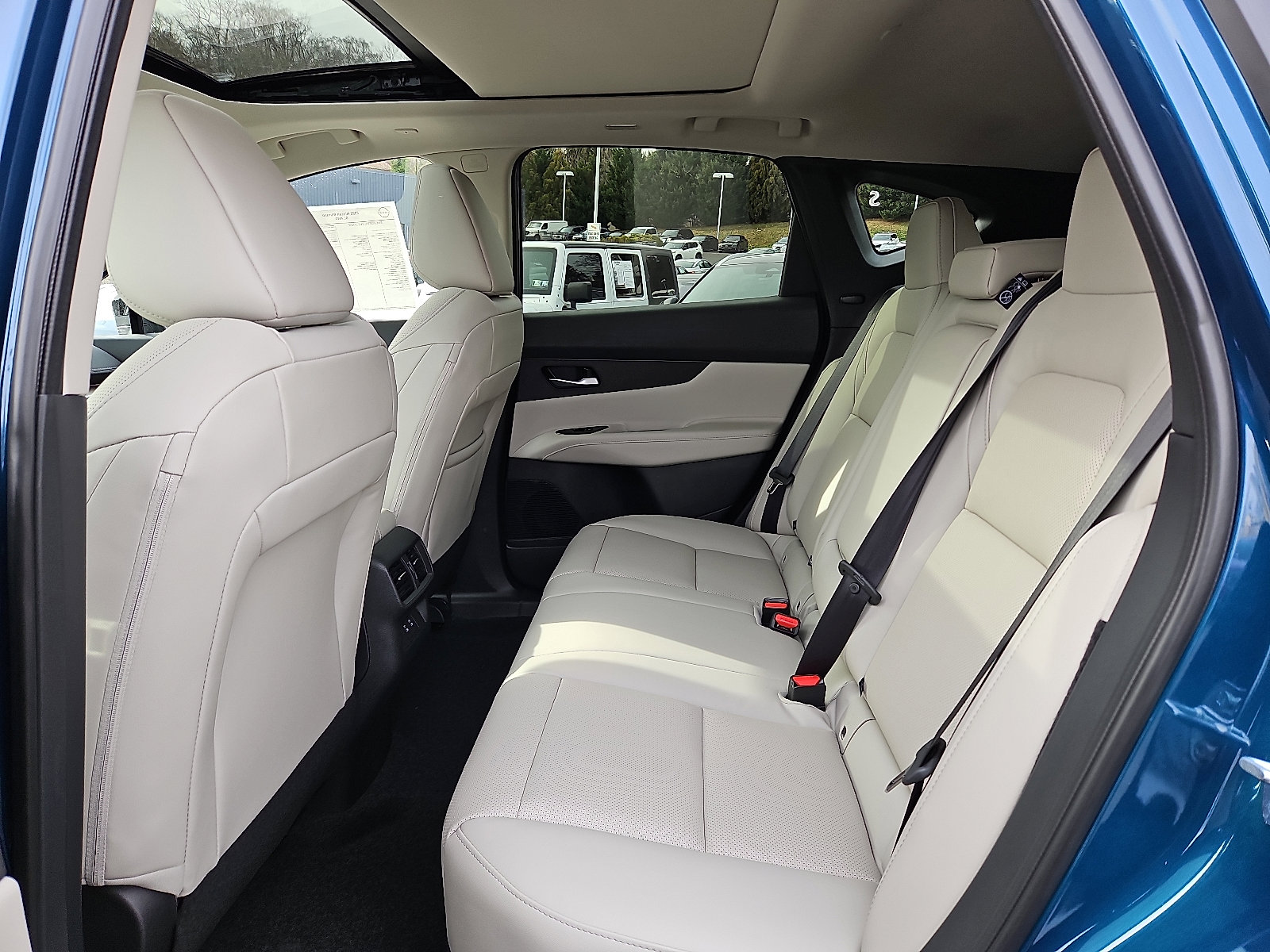 New 2026 Nissan Murano SL image 8