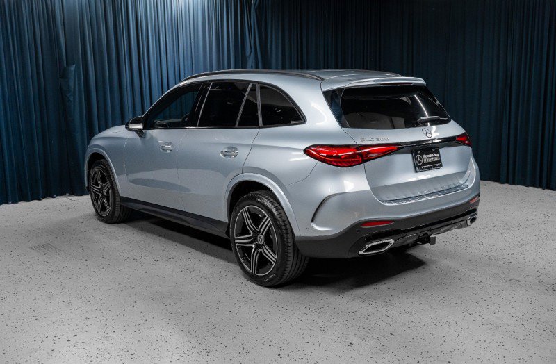 Certified 2026 Mercedes-Benz GLC 300 image 6