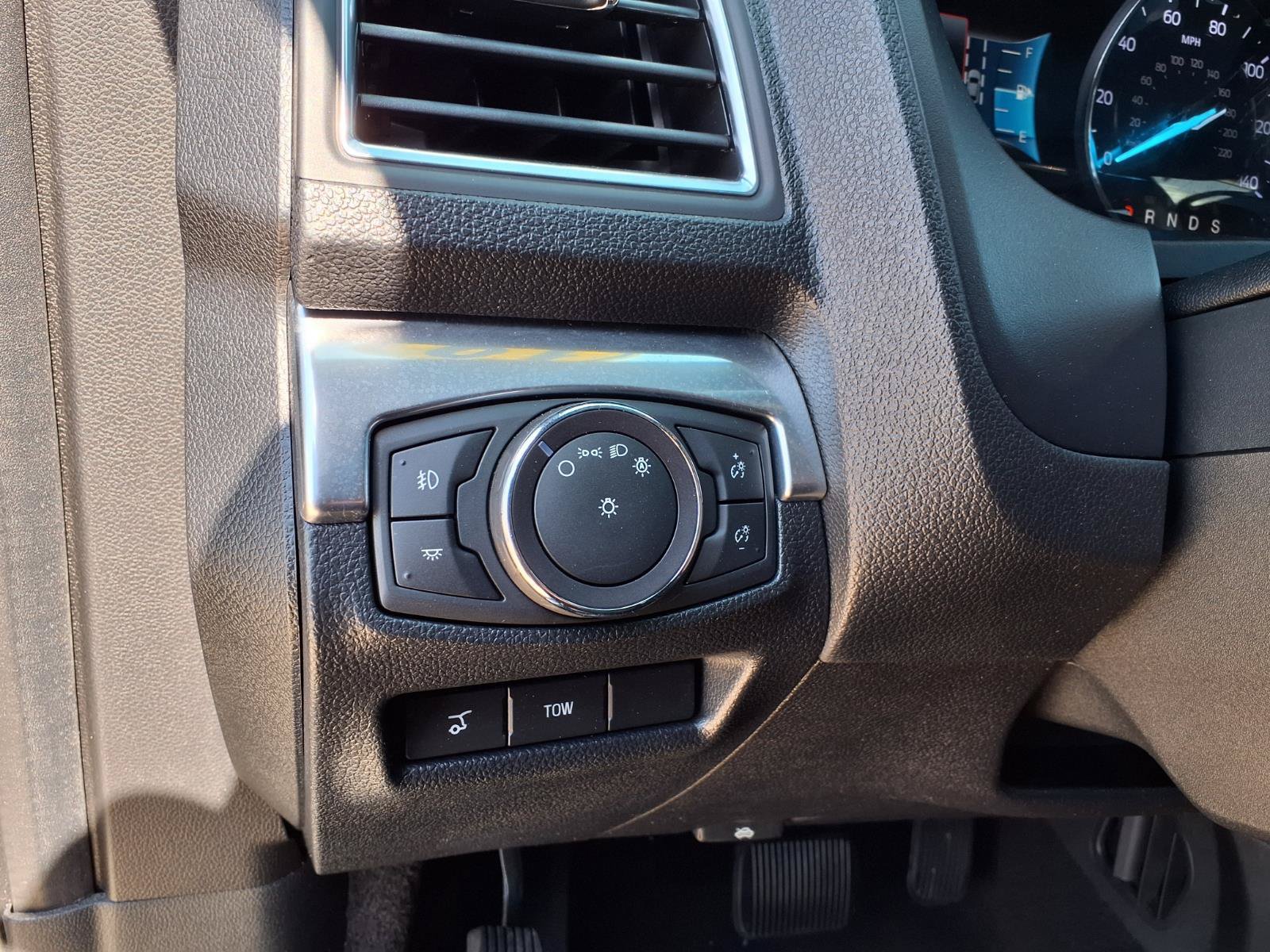 Used 2019 Ford Explorer Sport w/ Equipment Group 401A AWD/4WD image 24