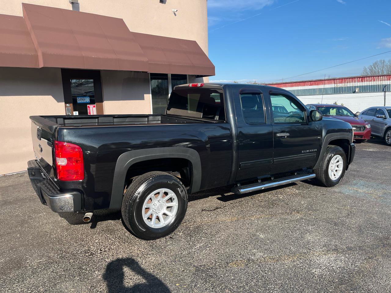 Used 2010 Chevrolet Silverado 1500 LS image 5