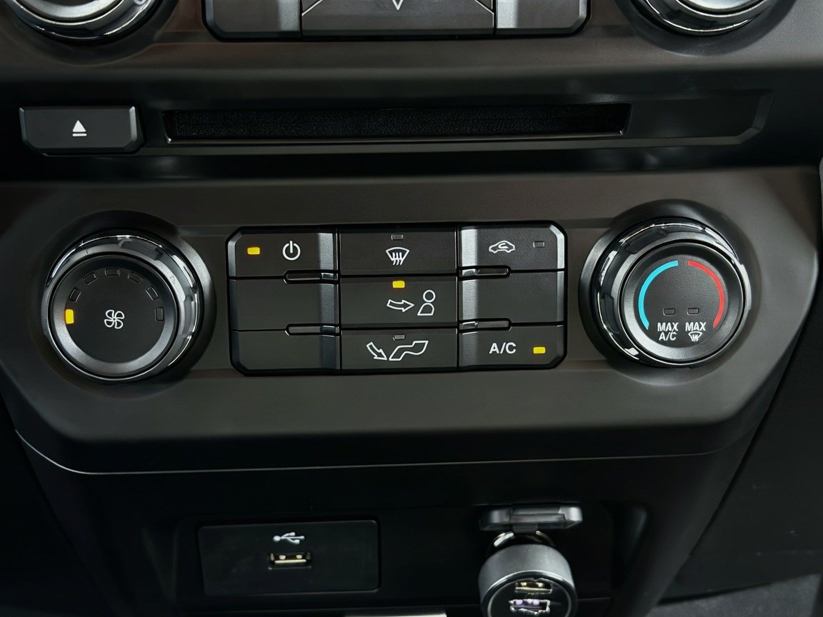 Used 2018 Ford F150 XLT AWD/4WD image 11
