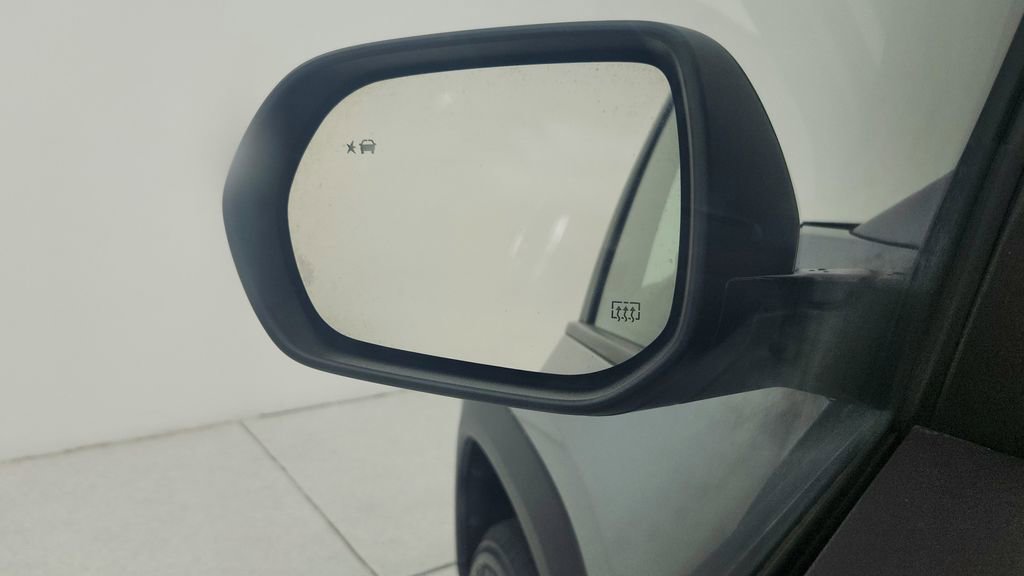 Certified 2025 Chevrolet Equinox LT FWD image 16