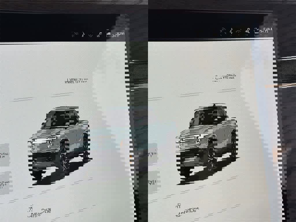 Used 2023 Rivian R1T Adventure image 18