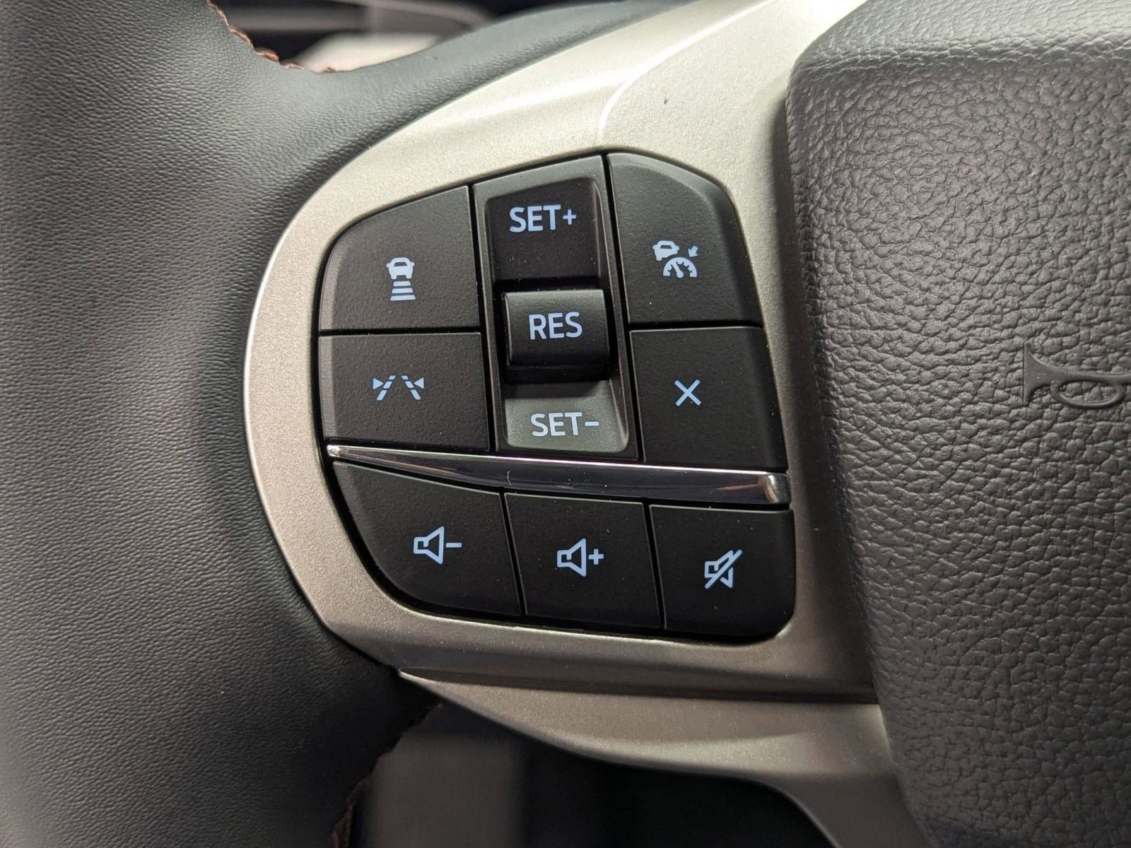 New 2026 Ford Explorer Active w/ Active Comfort Package image 11