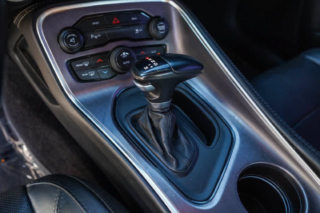 Used 2016 Dodge Challenger R/T Plus RWD image 21