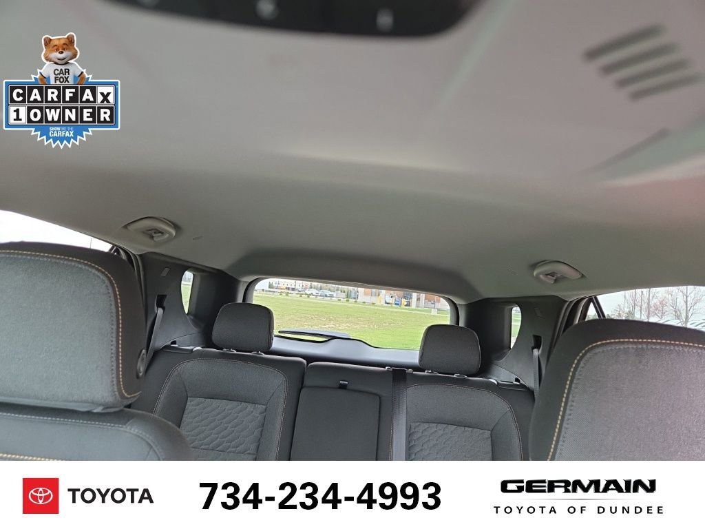 Used 2018 Chevrolet Equinox LT FWD image 16