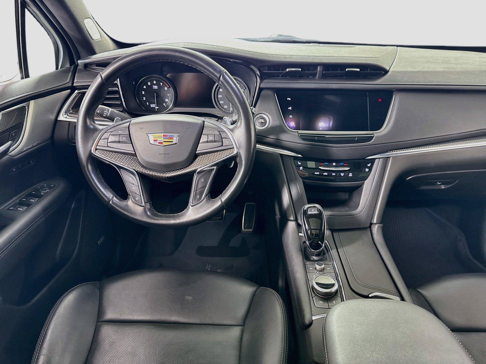 Used 2020 Cadillac XT5 Sportv AWD/4WD image 2