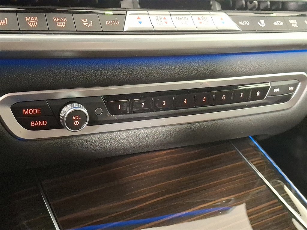 Used 2021 BMW X5 xDrive45e w/ M Sport Package image 18