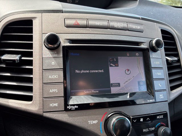 Used 2015 Toyota Venza XLE AWD/4WD image 25