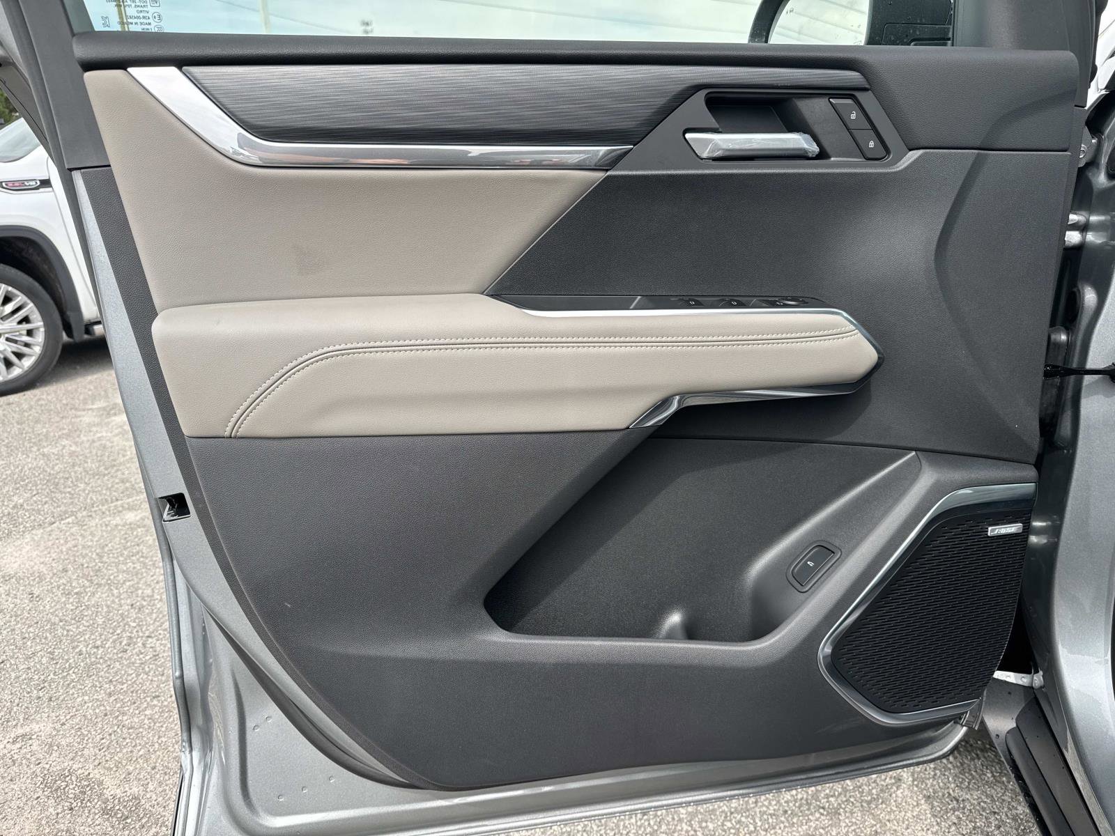 New 2026 GMC Acadia Elevation w/ Elevation Premium Package image 19