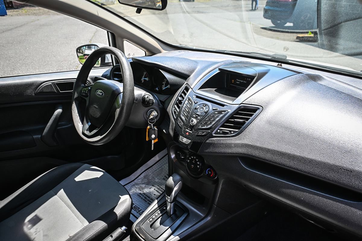 Used 2018 Ford Fiesta S FWD image 18