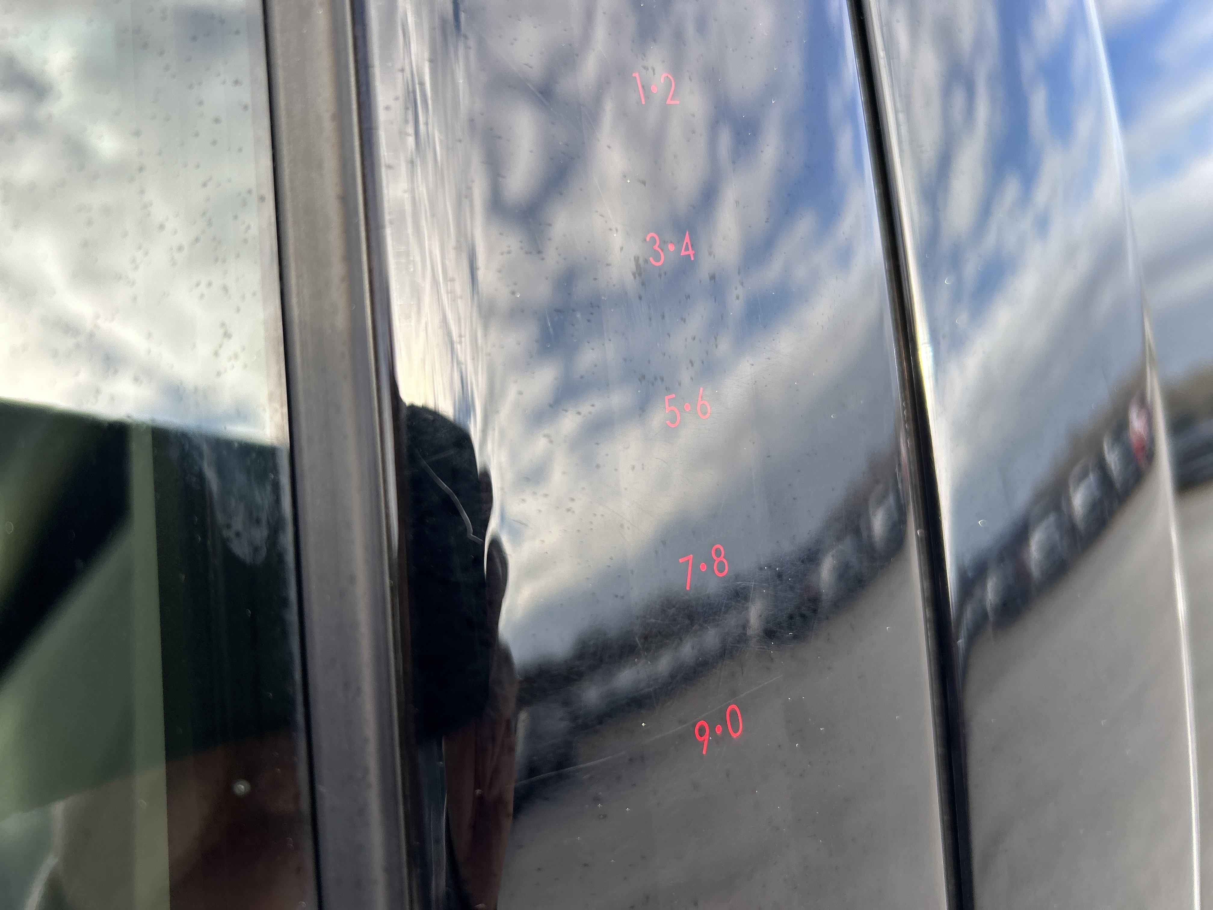 Used 2020 Ford Explorer Limited image 13