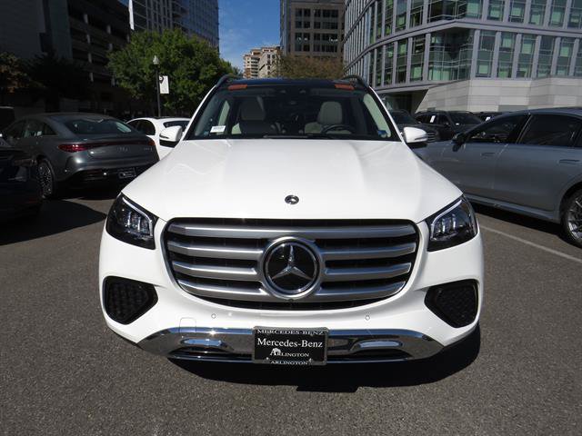 Used 2025 Mercedes-Benz GLS 450 4MATIC image 6