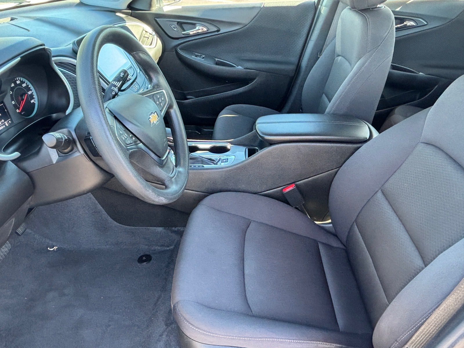 Used 2024 Chevrolet Malibu LT FWD image 21