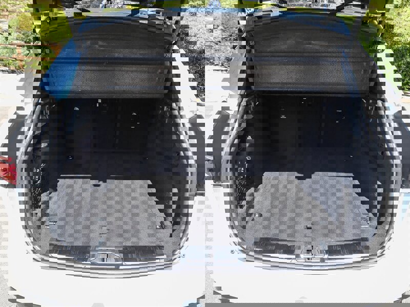 Used 2023 Jaguar F-PACE S image 35