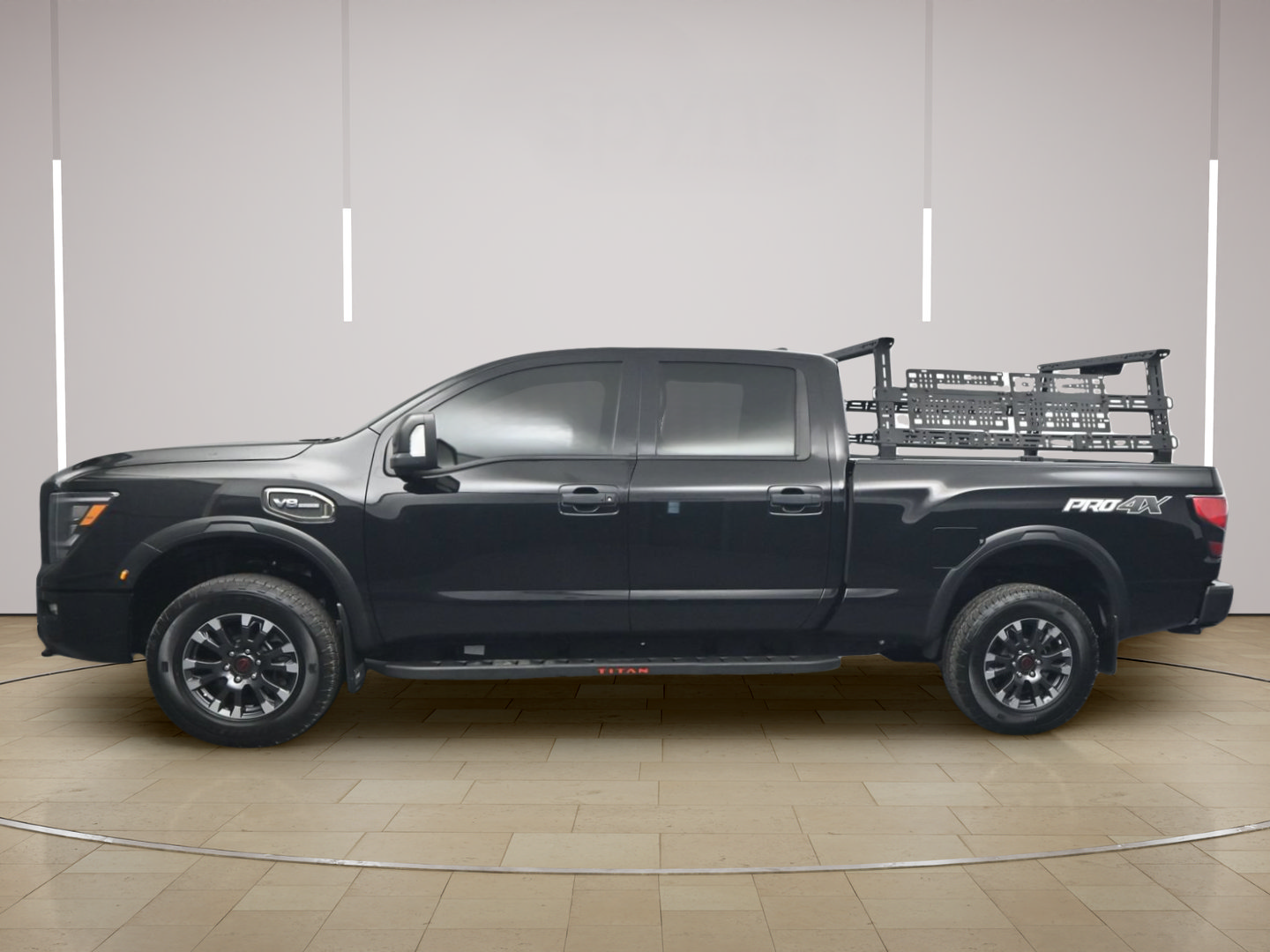 Certified 2024 Nissan Titan XD AWD/4WD image 4