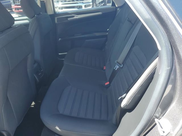 Used 2020 Ford Fusion SE image 26