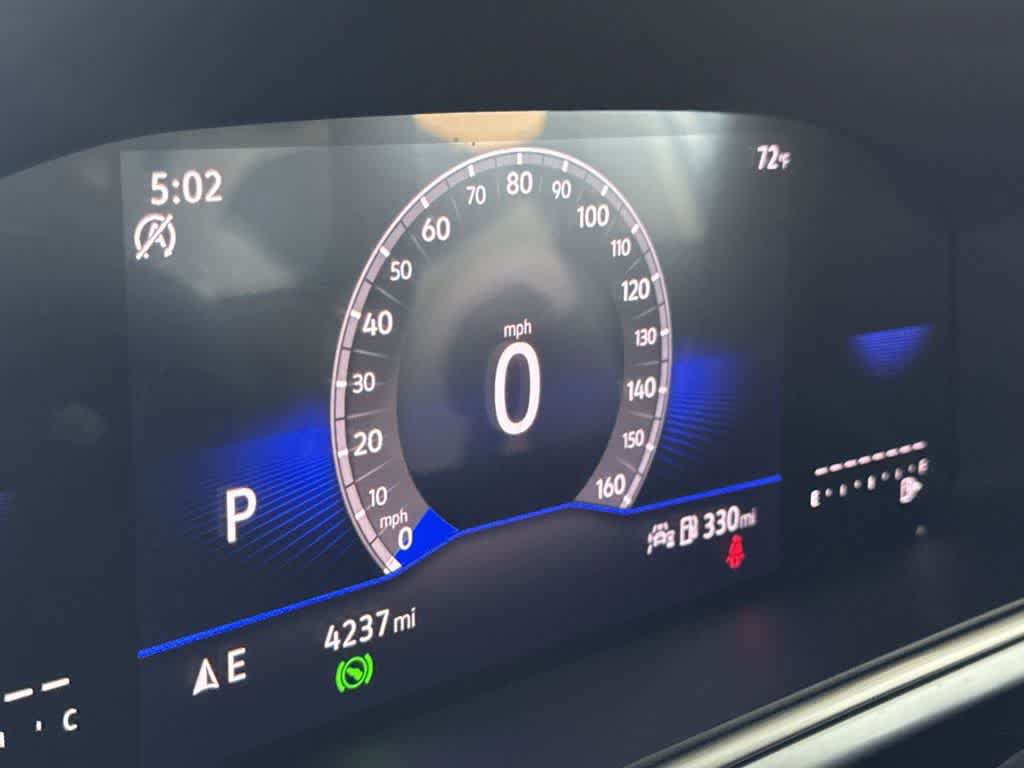 New 2025 Volkswagen Taos SE FWD image 16