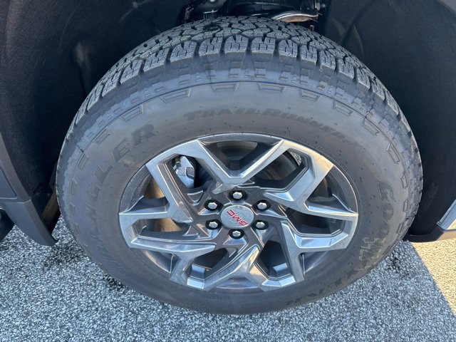 New 2026 GMC Sierra 1500 SLT w/ SLT Premium Plus Package image 9