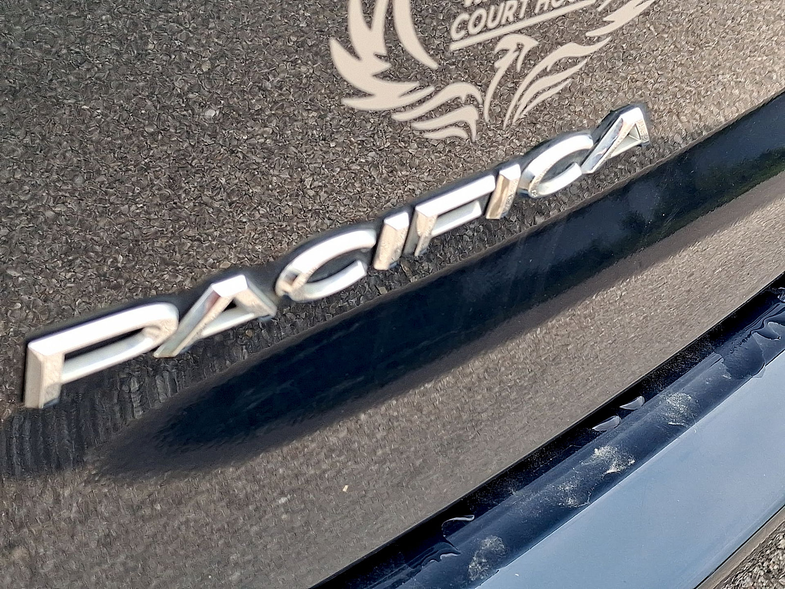 Used 2025 Chrysler Pacifica Select FWD image 24