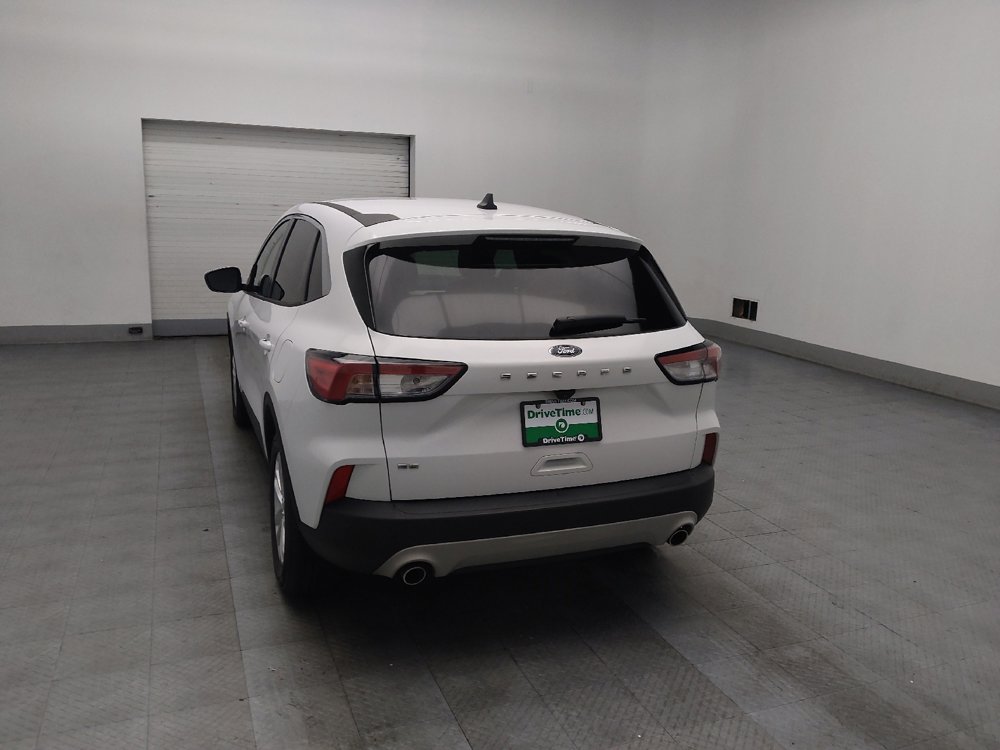 Used 2021 Ford Escape SE image 6