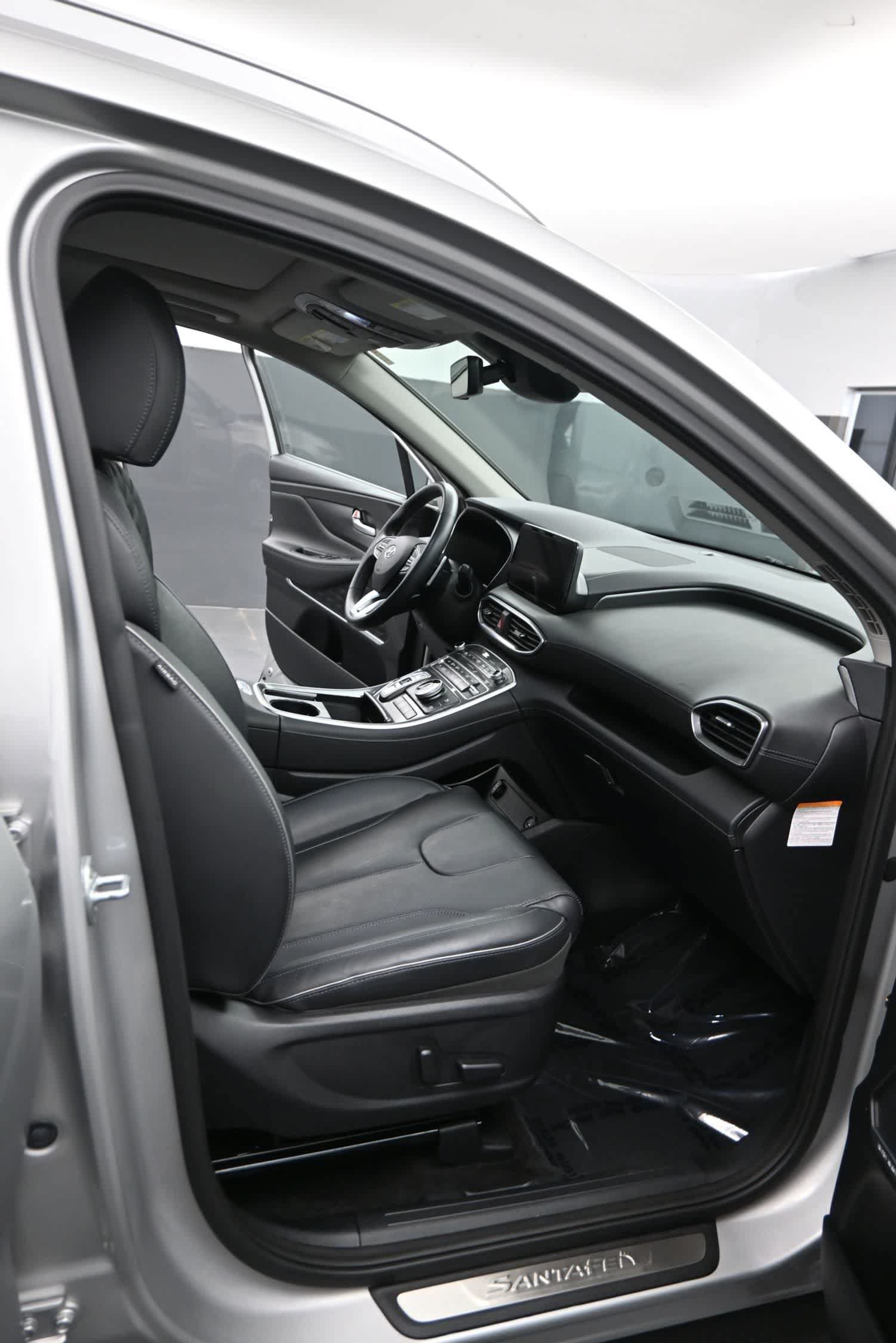Used 2022 Hyundai Santa Fe SEL Premium w/ Cargo Package AWD/4WD image 19
