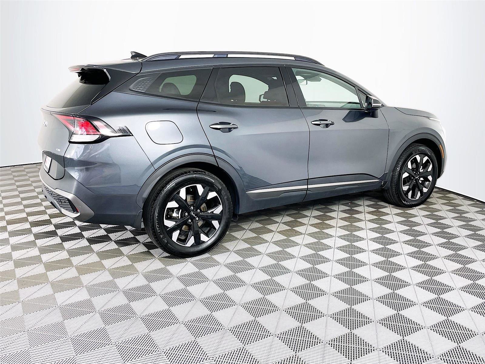 Certified 2024 Kia Sportage X-Line image 11