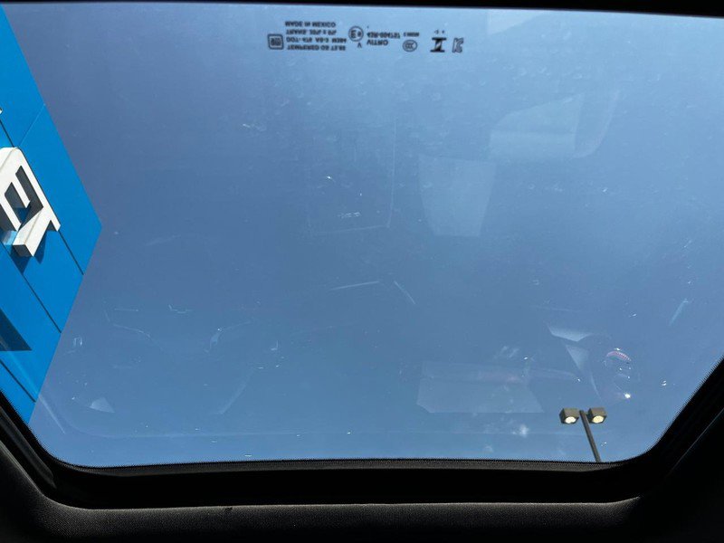 Used 2025 Chevrolet Equinox RS w/ Safety and Technology Package image 11