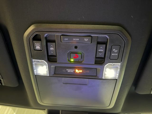 Used 2023 Toyota Tundra Platinum AWD/4WD image 45