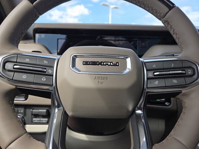 New 2026 GMC Yukon XL Denali w/ Denali Reserve Package AWD/4WD image 39