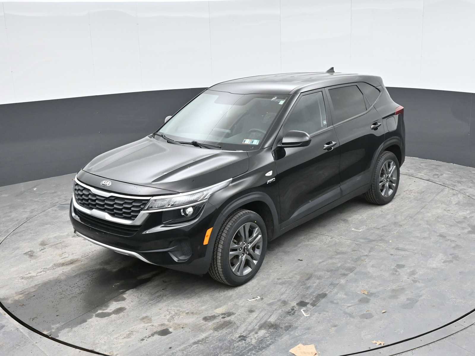 Used 2021 Kia Seltos LX AWD/4WD image 15