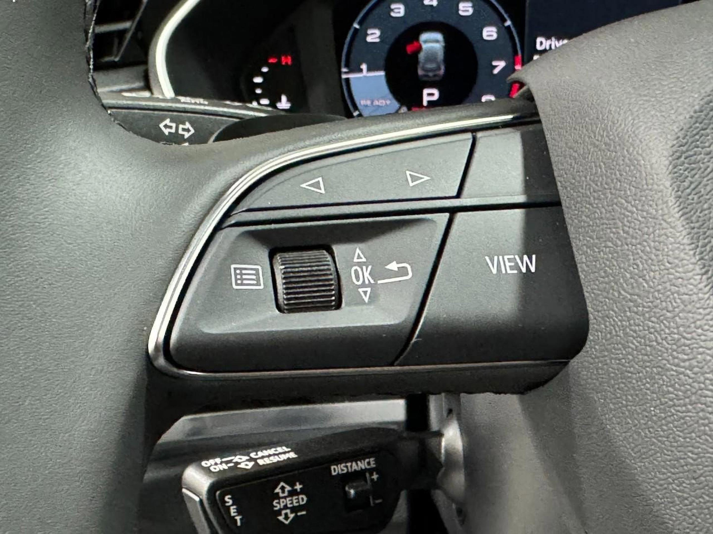 New 2025 Audi Q3 2.0T Premium image 32