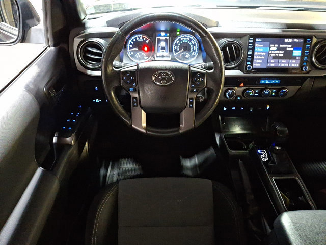 Used 2022 Toyota Tacoma TRD Off-Road w/ Technology Package image 11