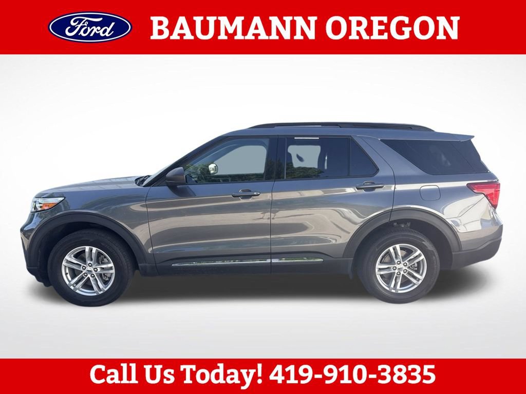 Used 2023 Ford Explorer XLT w/ Equipment Group 202A AWD/4WD image 6