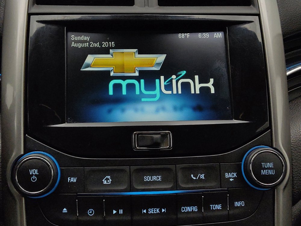 Used 2016 Chevrolet Malibu LT w/ Power Convenience Package FWD image 25
