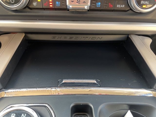 Certified 2024 Ford Expedition Max XLT image 38