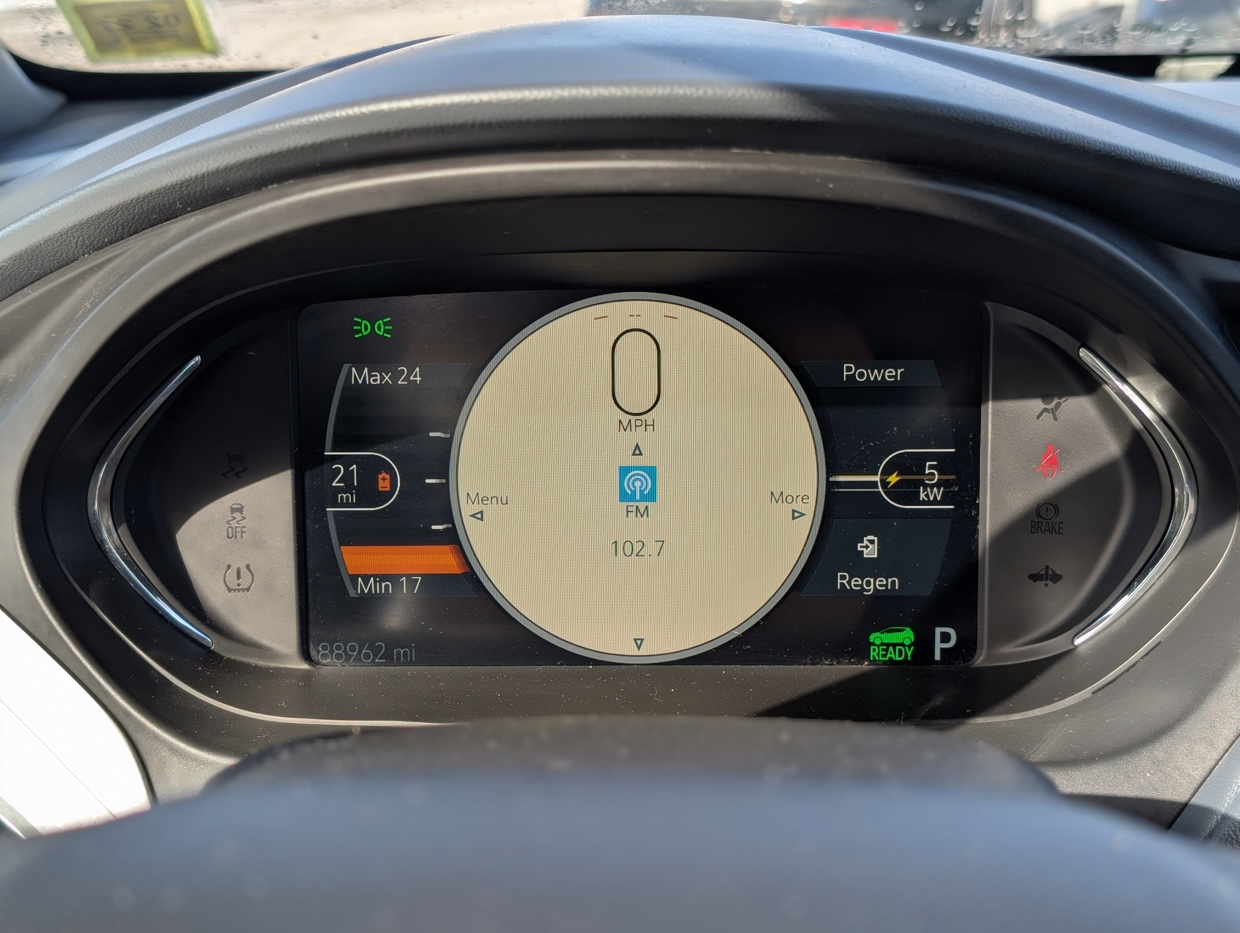 Used 2017 Chevrolet Bolt LT image 16