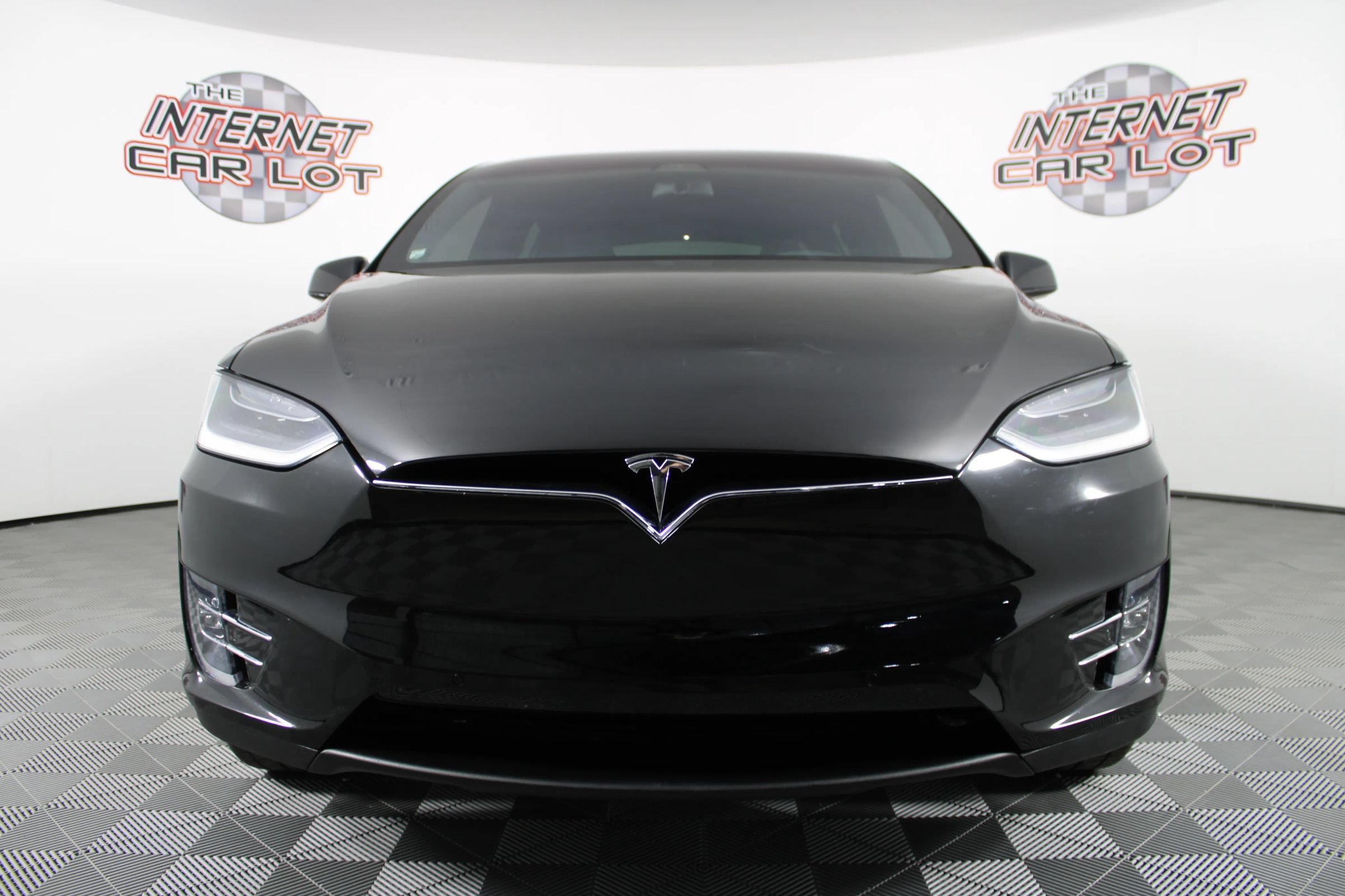 Used 2019 Tesla Model X Performance AWD/4WD image 2