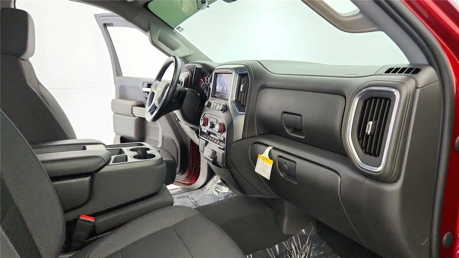 Used 2022 Chevrolet Silverado 1500 LT w/ Z71 Off-Road Package AWD/4WD image 31