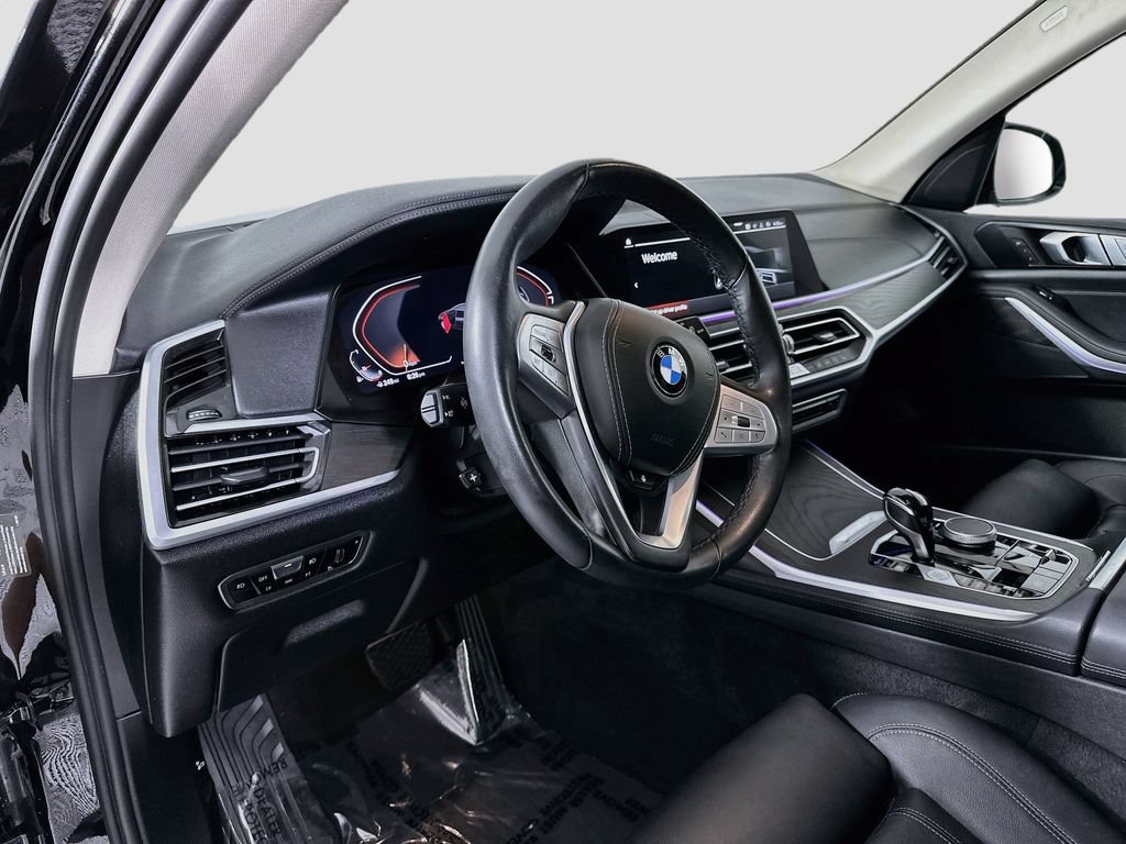 Used 2022 BMW X7 xDrive40i w/ Premium Package AWD/4WD image 4