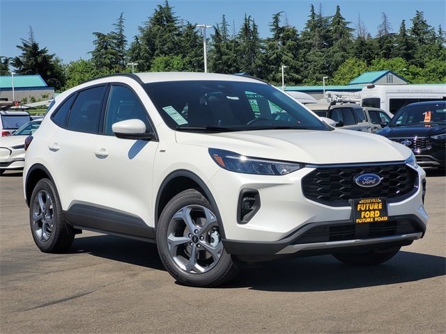 New 2025 Ford Escape ST-Line Elite w/ Tech Pack #1