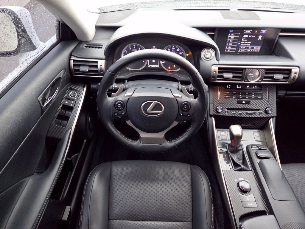 Used 2014 Lexus IS 250 AWD w/ Navigation Package image 4