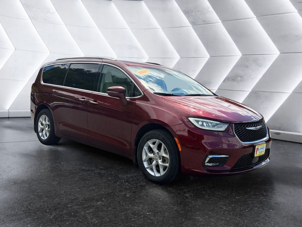 Used 2021 Chrysler Pacifica Touring-L AWD/4WD image 8