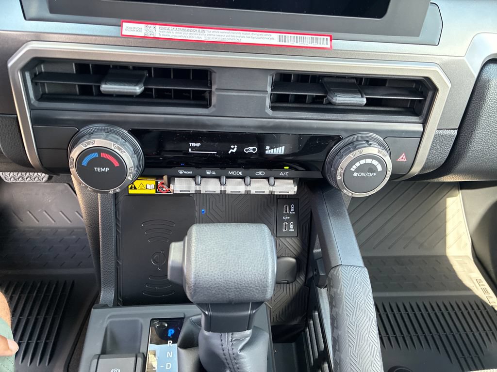 New 2026 Toyota 4Runner SR5 AWD/4WD image 25